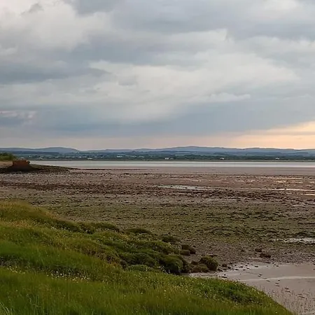 Rose On The Peaceful Solway Coast בית נופש
